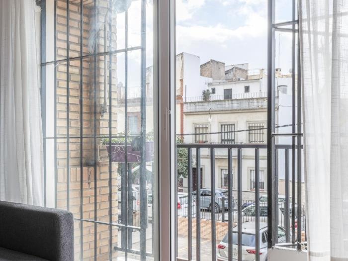 Elegante Apt Luminoso Y Tranquilo De 2 Hab Sevilla Wifi-Ful Parking Inc Exterior photo